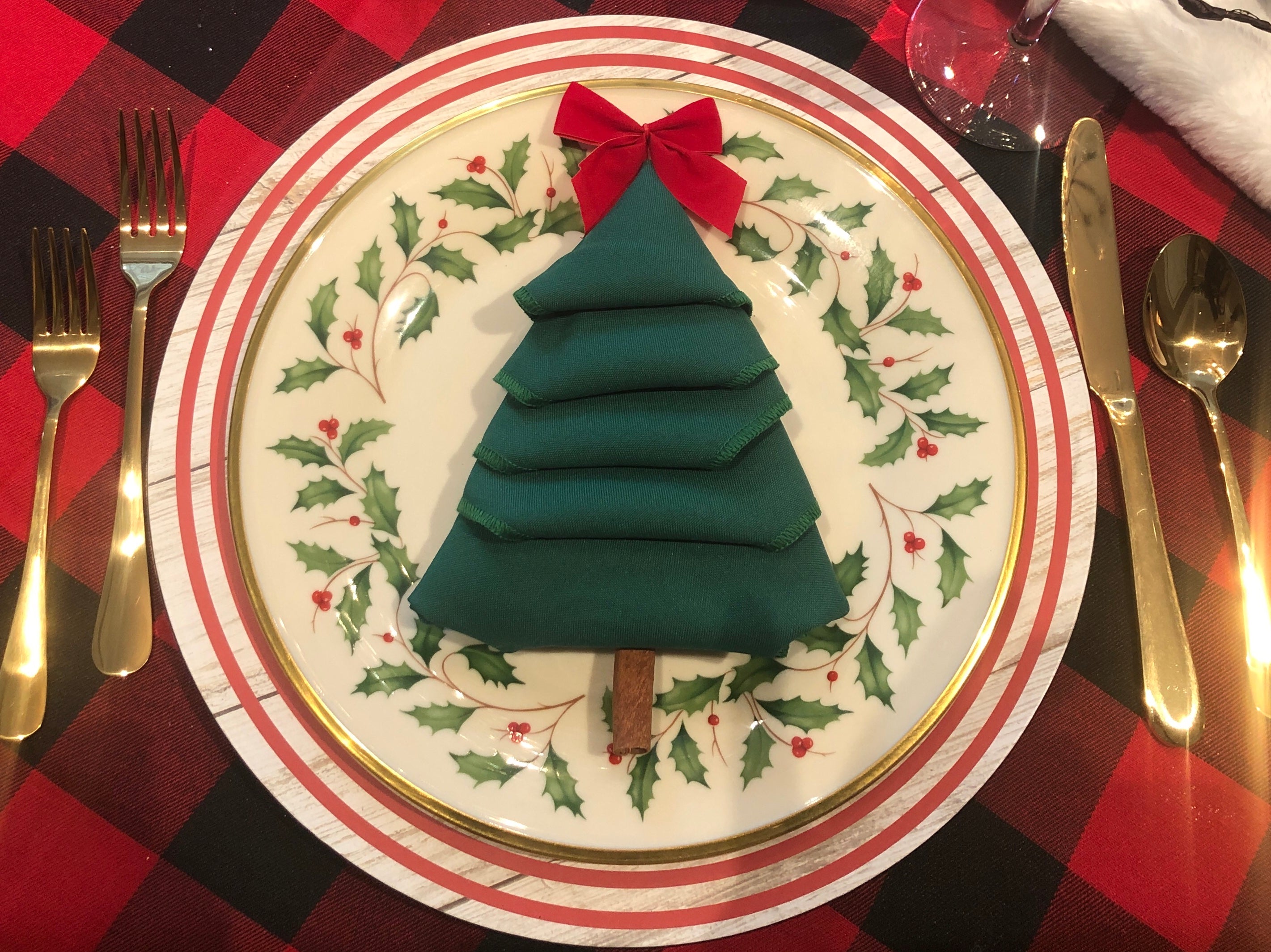 Christmas Tree Napkin Folding – The Curated Table